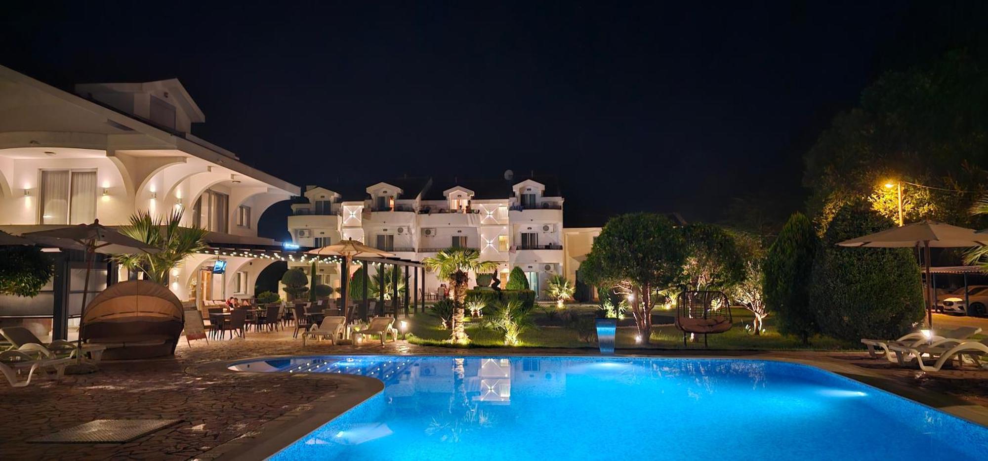 Hotel Comfort & Villas Donji Stoj Exterior photo