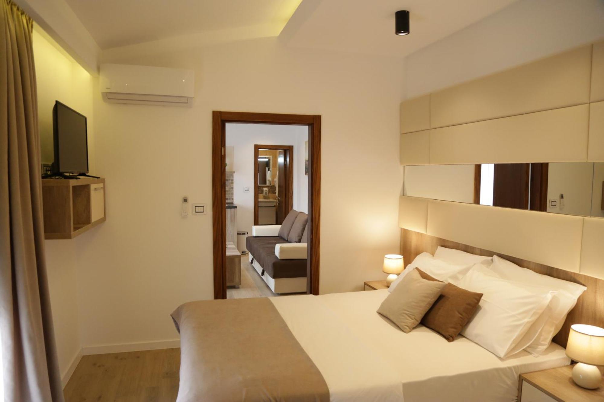 Hotel Comfort & Villas Donji Stoj Exterior photo