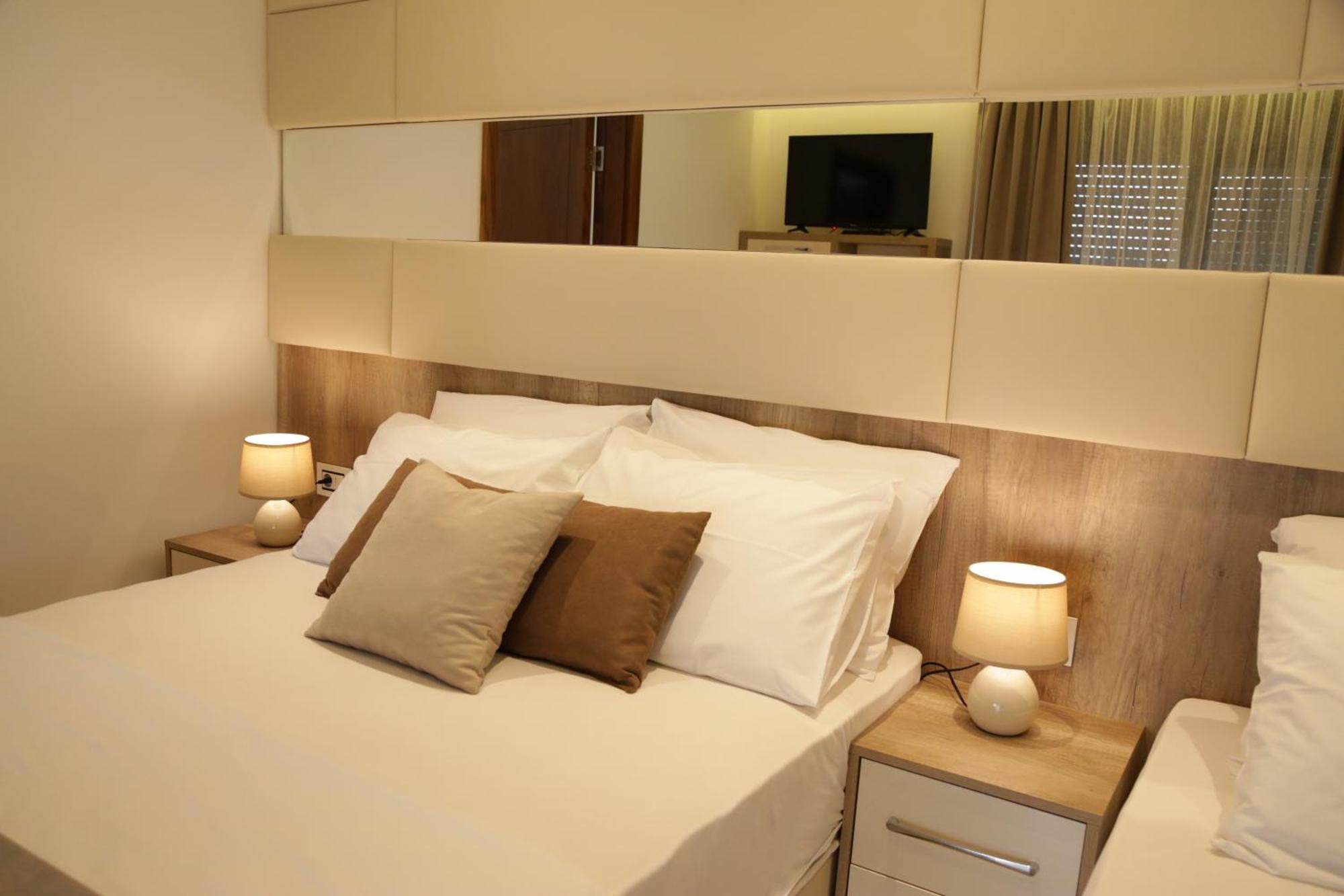 Hotel Comfort & Villas Donji Stoj Exterior photo